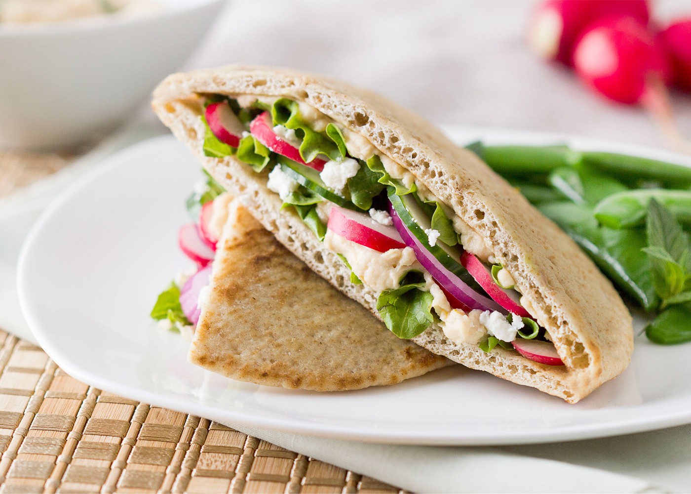 Stuffed radish Pitas