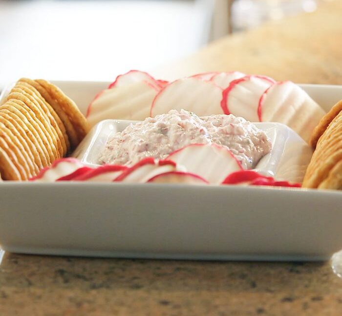 Cream Cheese Radish Dip