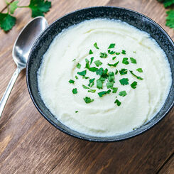 Keto Cauliflower Mashed “Potatoes”